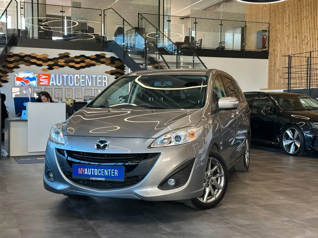 Mazda 5