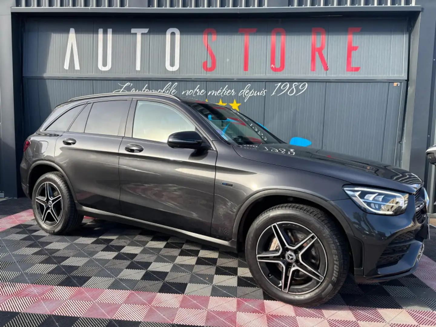 Mercedes-Benz GLC 300 300 E 211+122CH AMG LINE 4MATIC 9G-TRONIC EURO6D-T Gris - 2