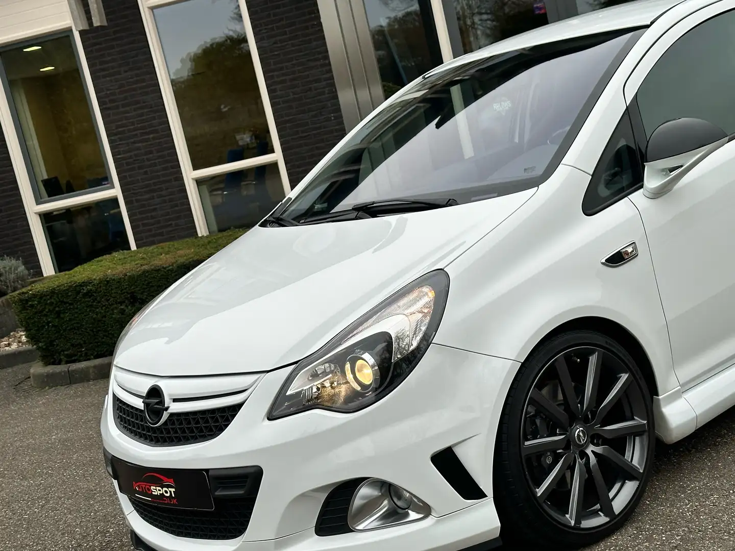 Opel Corsa OPC Nürburgring Edition Weiß - 2
