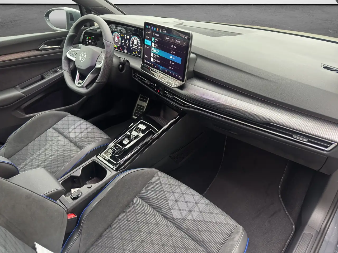 Volkswagen Golf 2.0 TDI DSG R-Line 13