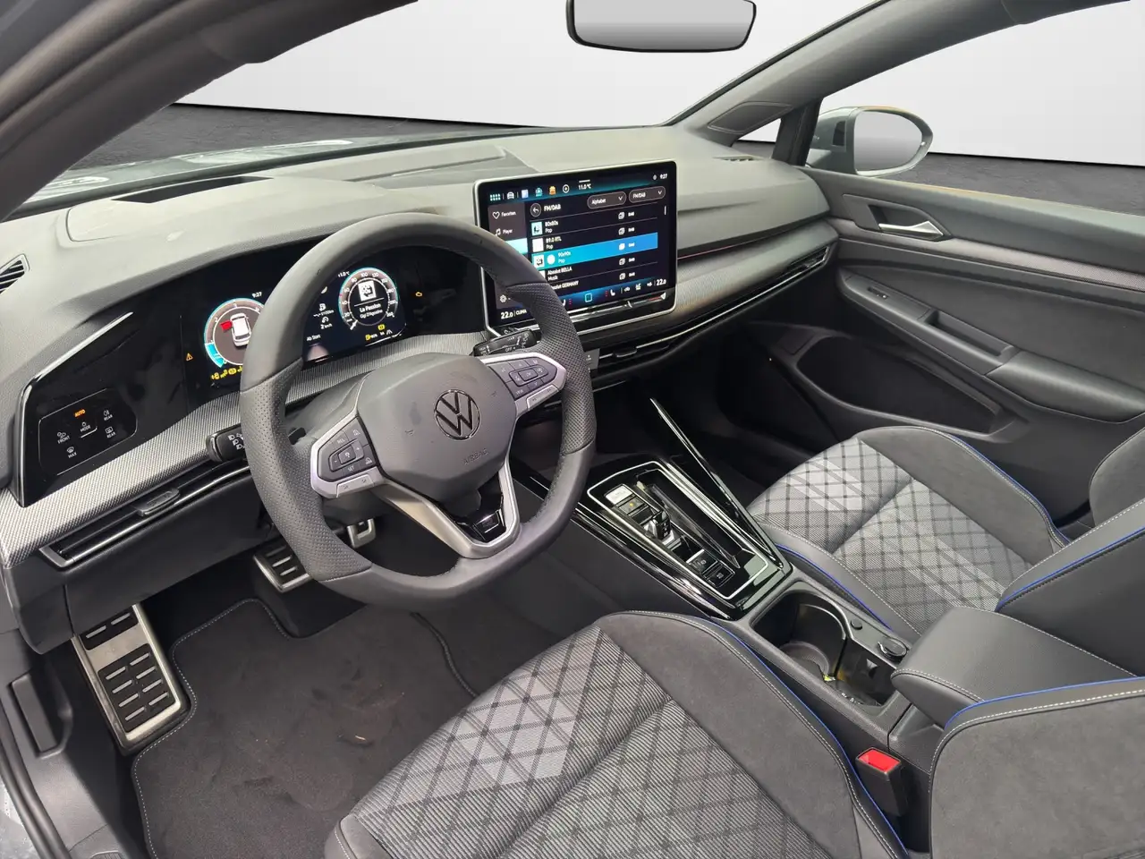 Volkswagen Golf 2.0 TDI DSG R-Line 7