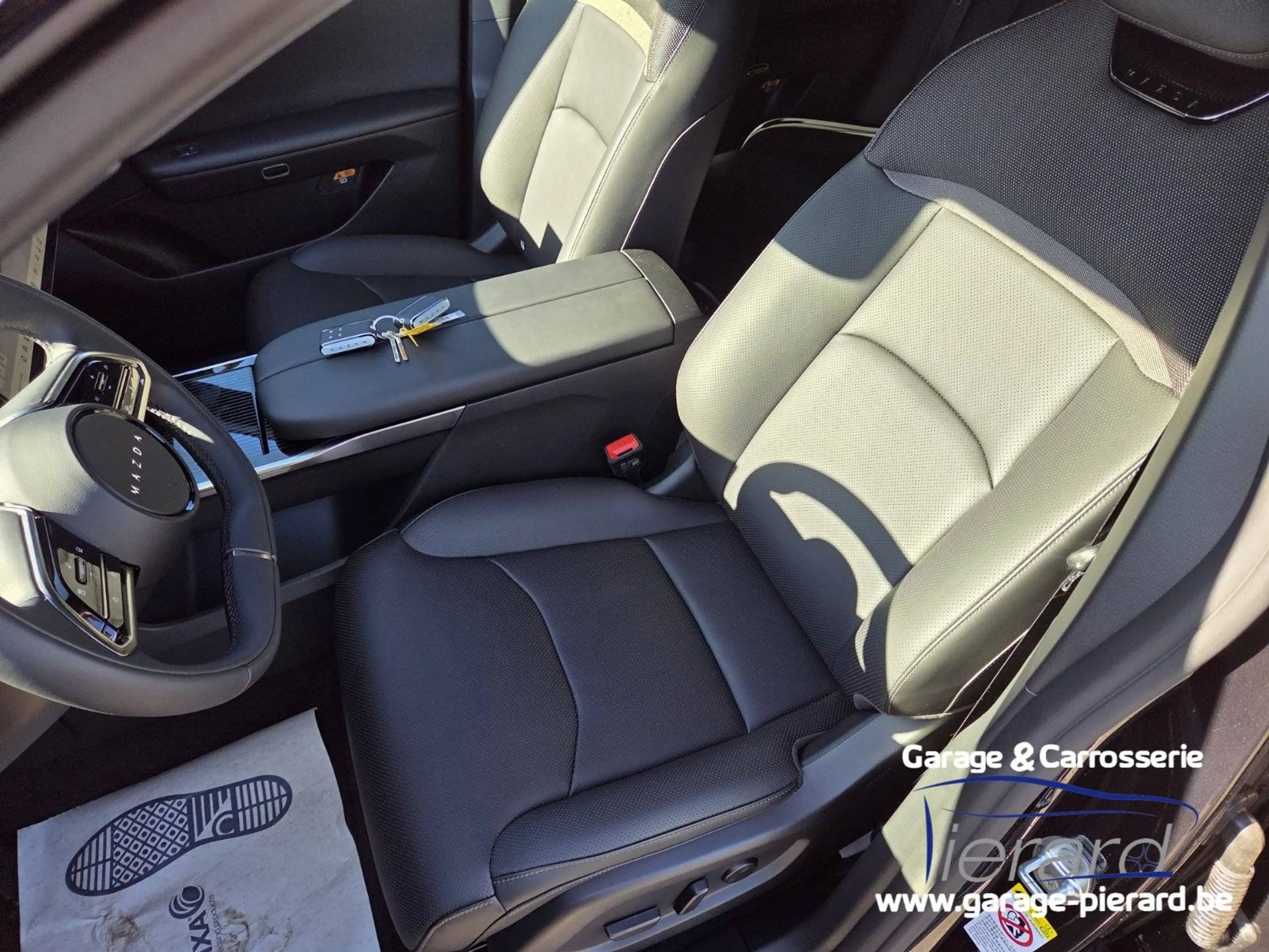 Mazda CX-6e CX-6e 78 kWh Takumi — photo 6