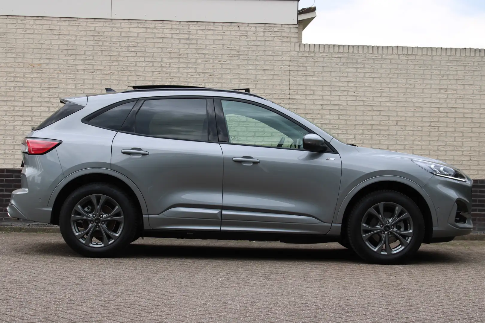 Ford Kuga 2.5 PHEV ST-Line X | Panoramadak | Trekhaak | BLIS Grijs - 2