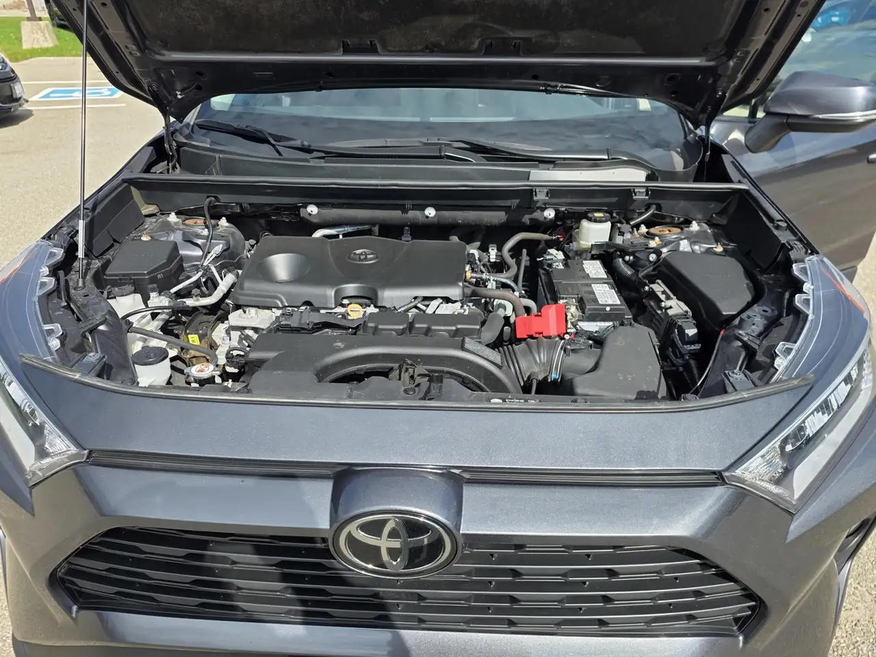 Toyota RAV 4 снимка Toyota RAV 4