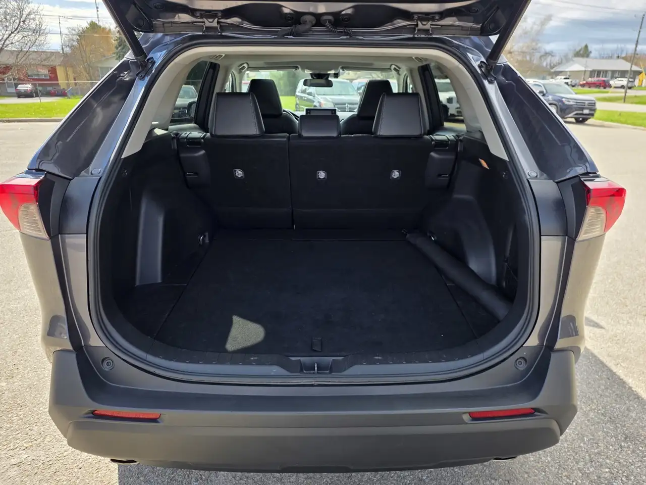 Toyota RAV 4 снимка Toyota RAV 4