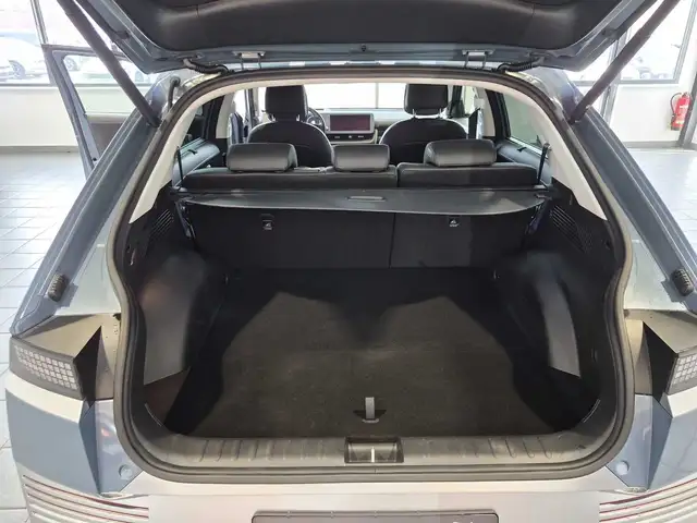 Hyundai Ioniq 5 view 6