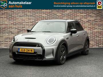2.0 Premium Garantie tot 11-2027 | Dealer | Camera