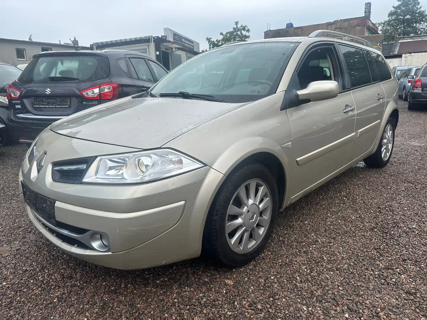 Renault Megane 1.9 dCi FAP Klimatronic Bronz - 1
