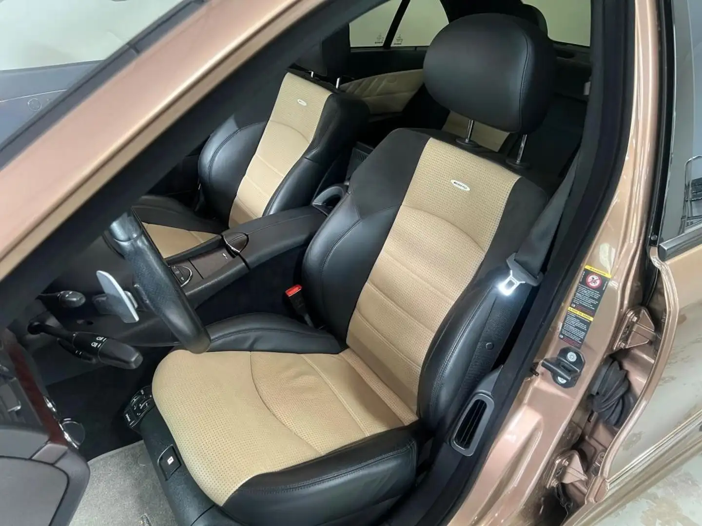 Mercedes-Benz E 63 AMG 6.3 *Designo*Mwst* Brun - 2