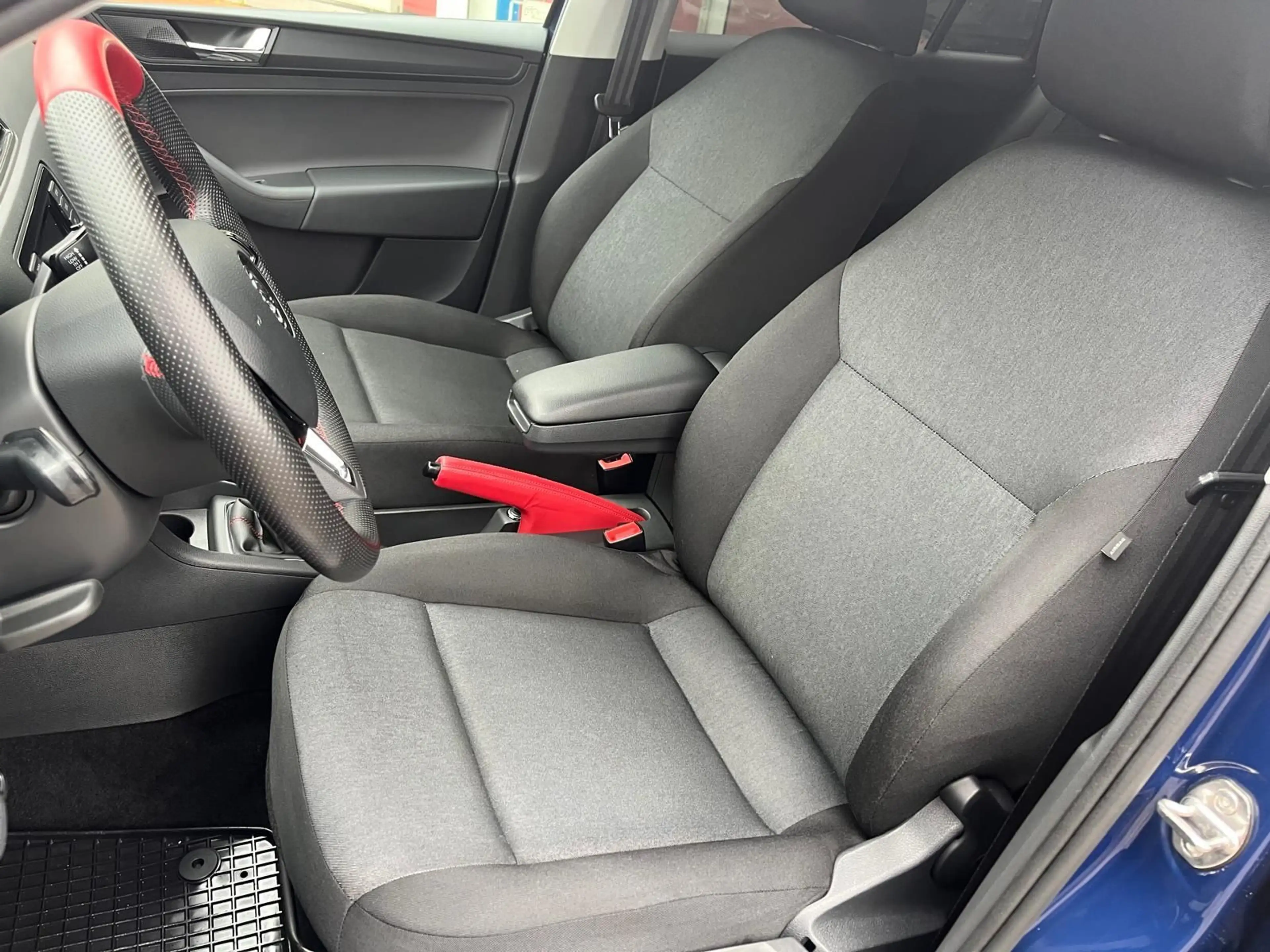 Skoda Rapid/Spaceback Spaceback Cool Edition — photo 9