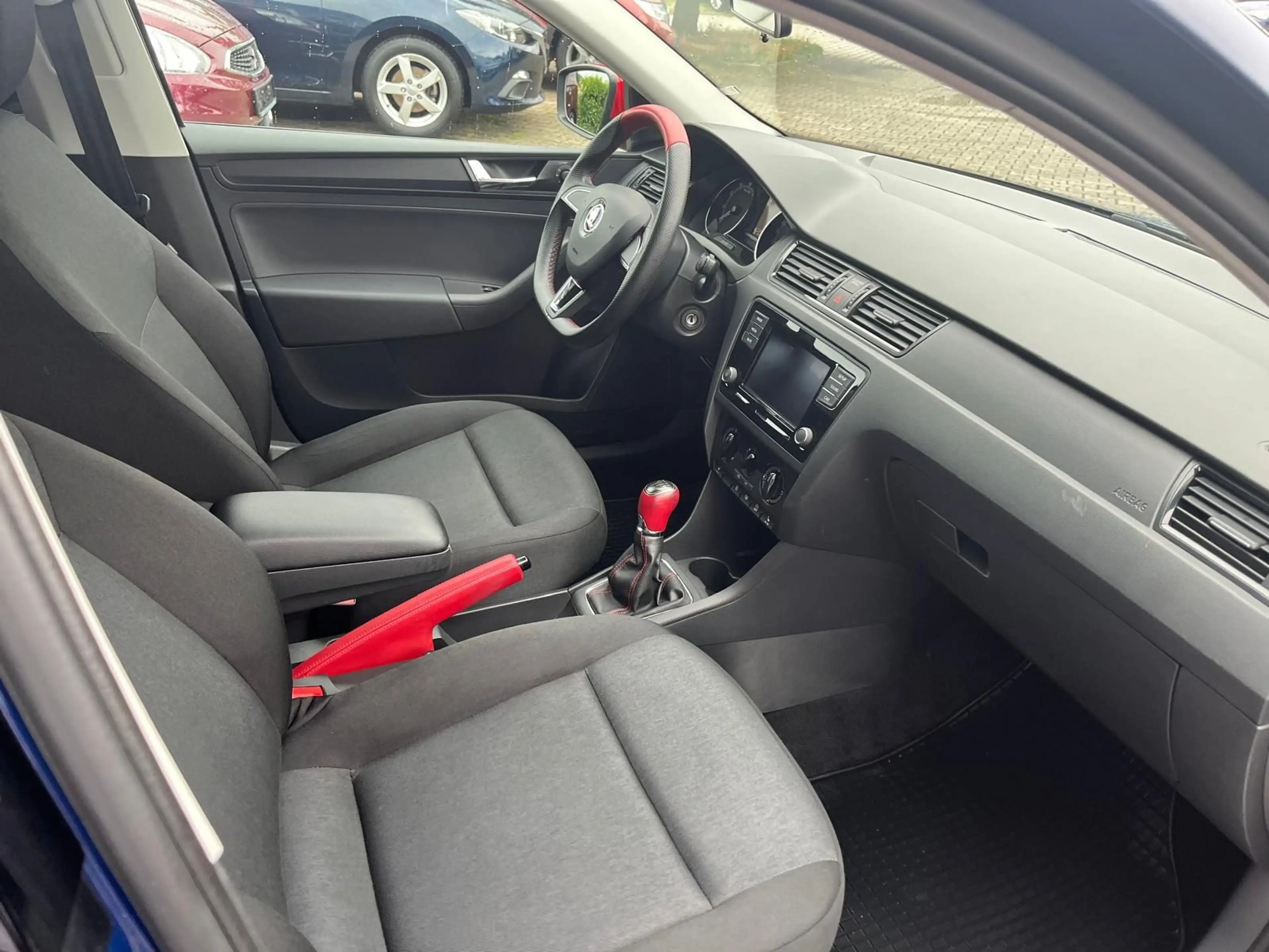Skoda Rapid/Spaceback Spaceback Cool Edition — photo 10