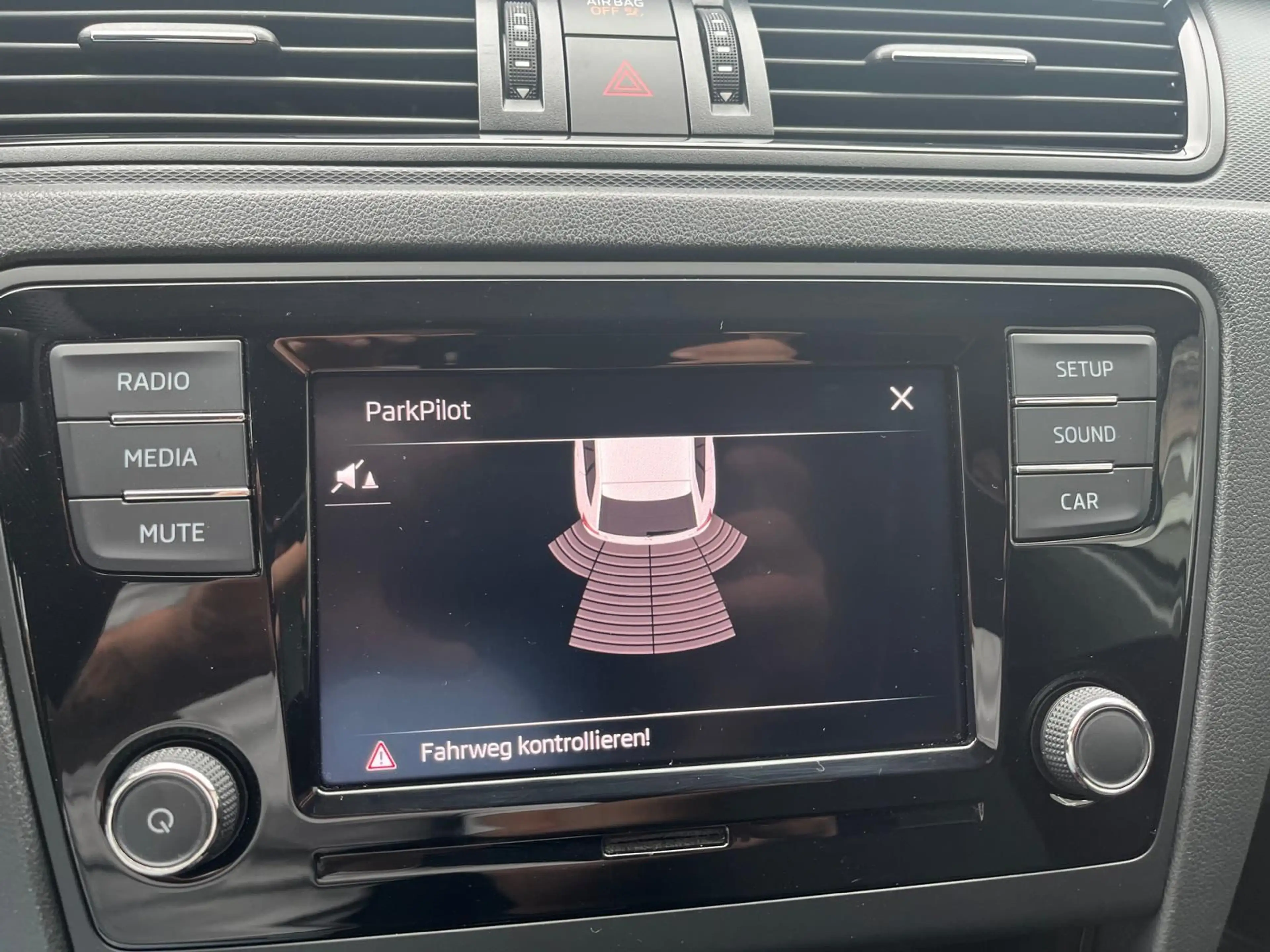 Skoda Rapid/Spaceback Spaceback Cool Edition — photo 15