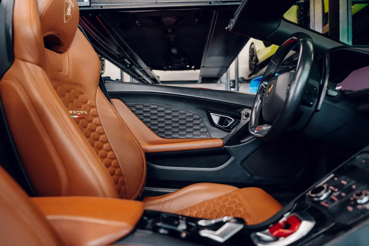 Lamborghini Huracán снимка Lamborghini Huracán