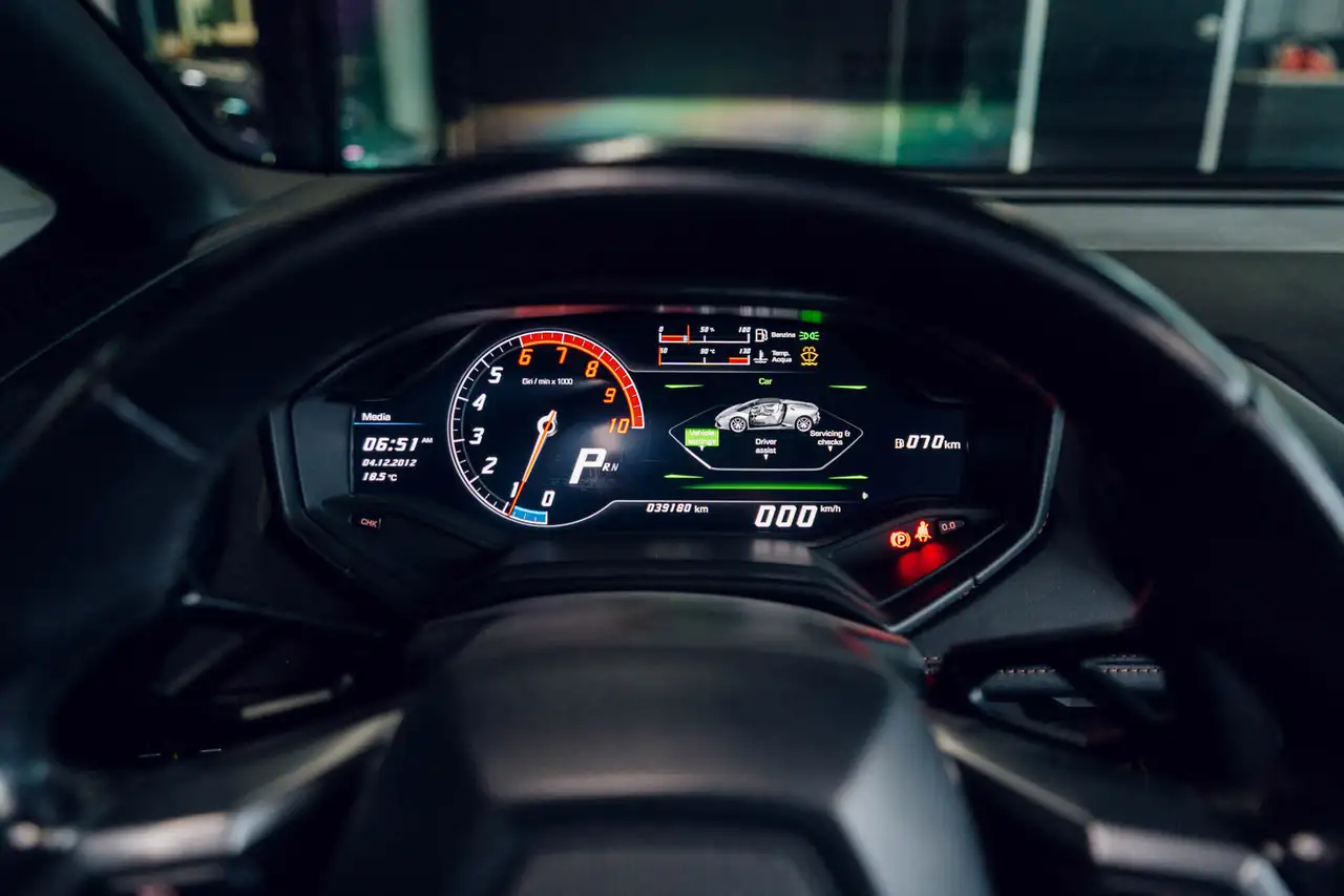 Lamborghini Huracán снимка Lamborghini Huracán