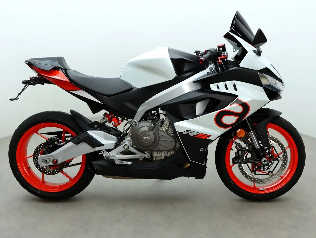 Aprilia RS 457