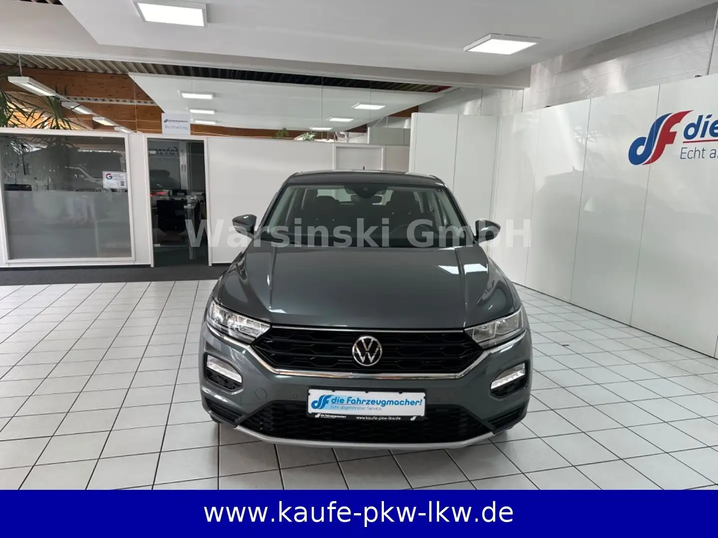 Volkswagen T-Roc Style 4Motion*DSG*SHZ*NAVI*DAB*StHz* Grau - 2
