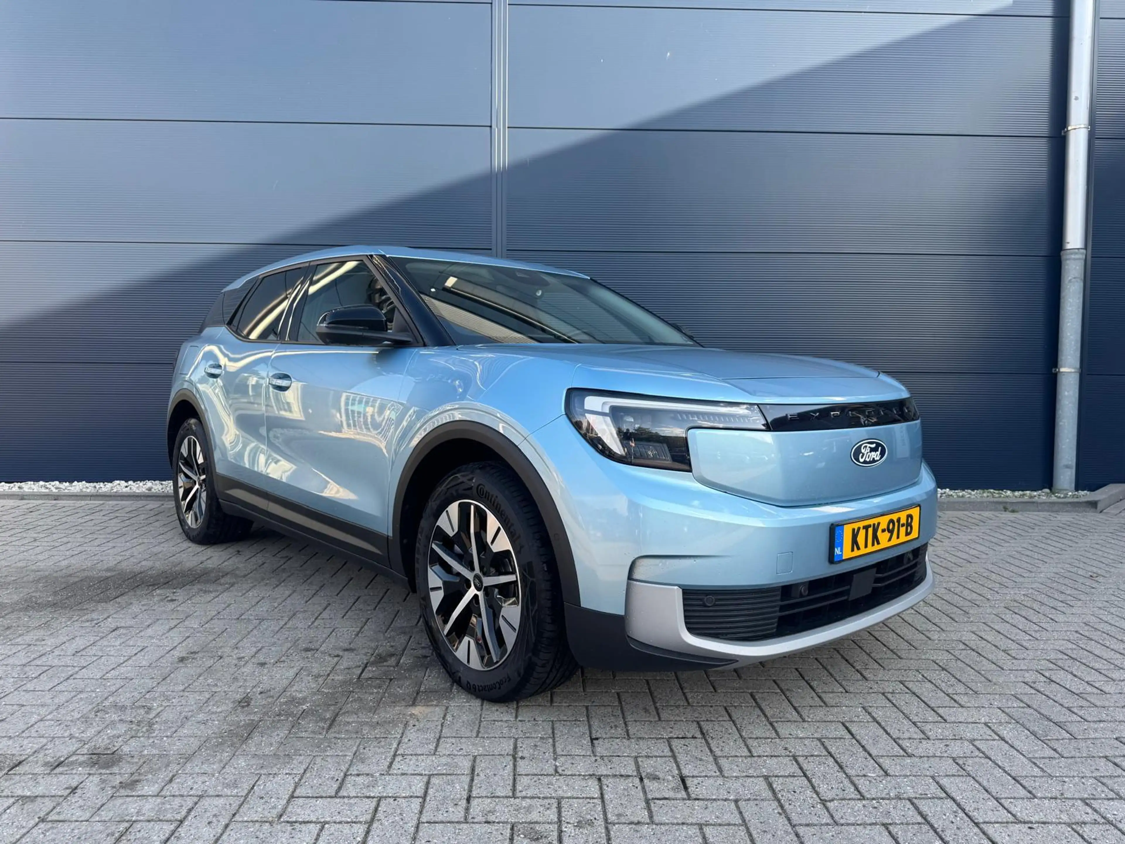 Ford Explorer Premium Extended Range AWD 77 kWh Navigatie | Appl — photo 4