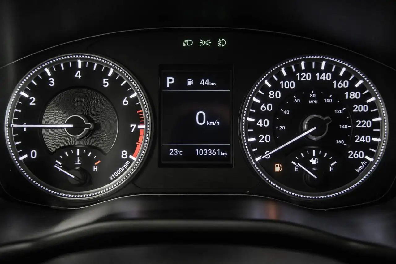 Hyundai SANTA FE снимка Hyundai SANTA FE