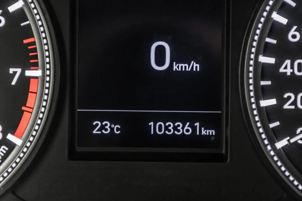 Hyundai SANTA FE снимка Hyundai SANTA FE
