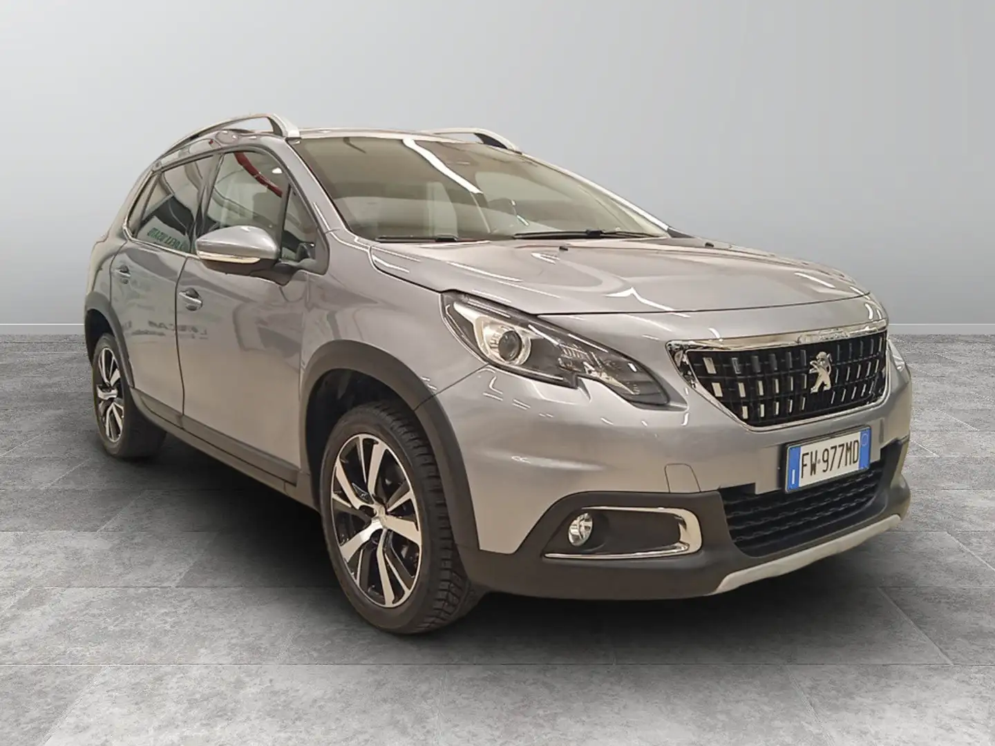 Peugeot 2008 1.2 PureTech Turbo Allure Gris - 1