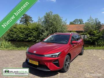 Standard Range Luxury 50 kWh | Trekhaak | Stoelv.