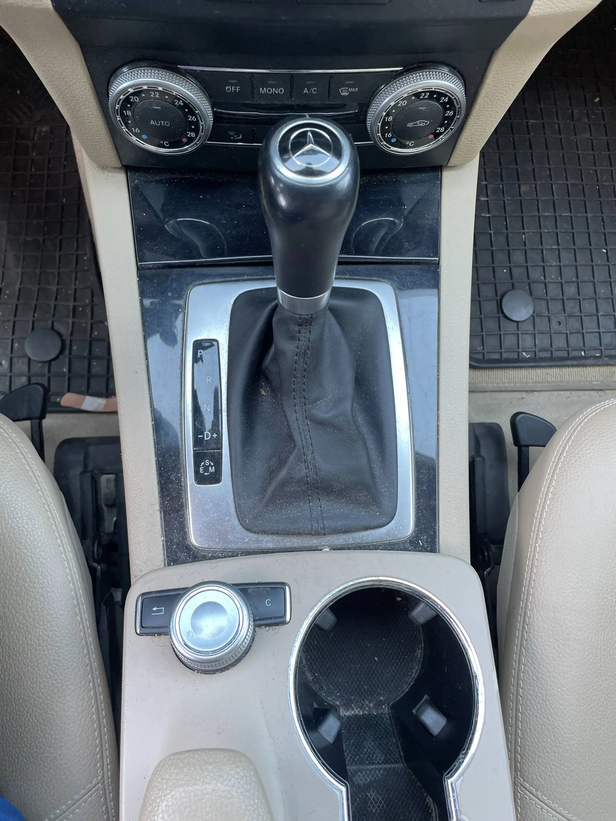 Mercedes-Benz GLK 220 GLK 220 CDI BlueEfficiency 4Matic (204.984) — photo 13