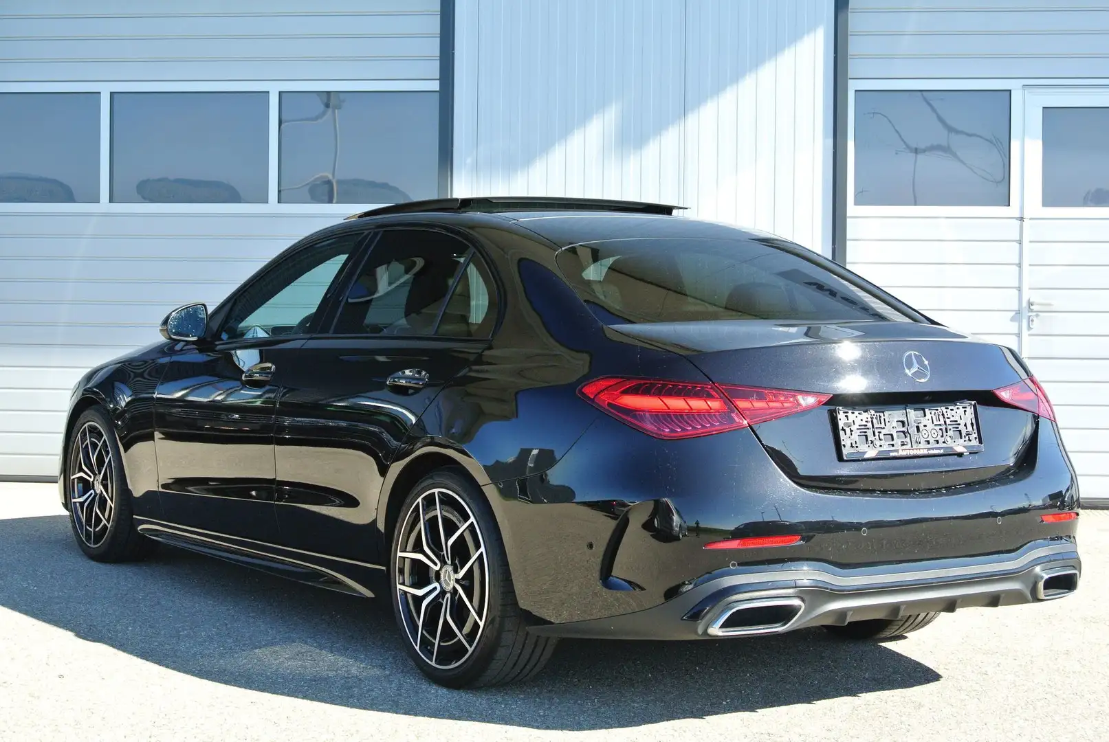 Mercedes-Benz C 200 d 9G Tronic *AMG -Line * Night Paket * PANO *LED Schwarz - 2