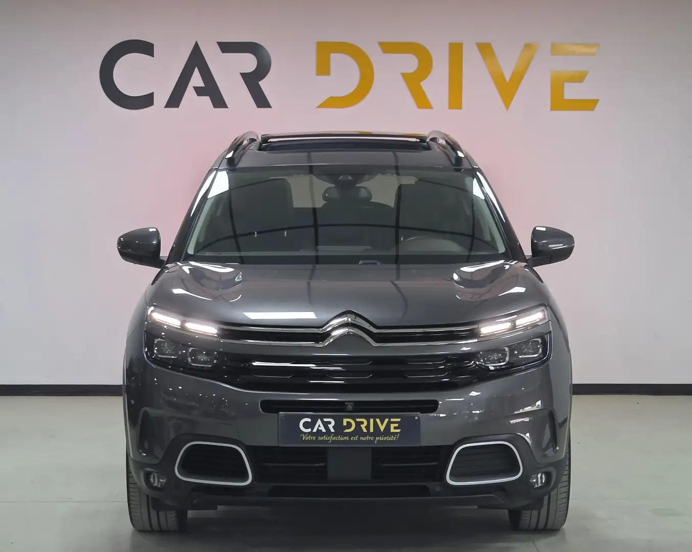 Citroen C5 Aircross 1.5 HDI PANO/CAMERA 360/FULL OPTIONS/1ER PROPRIO Gris - 2