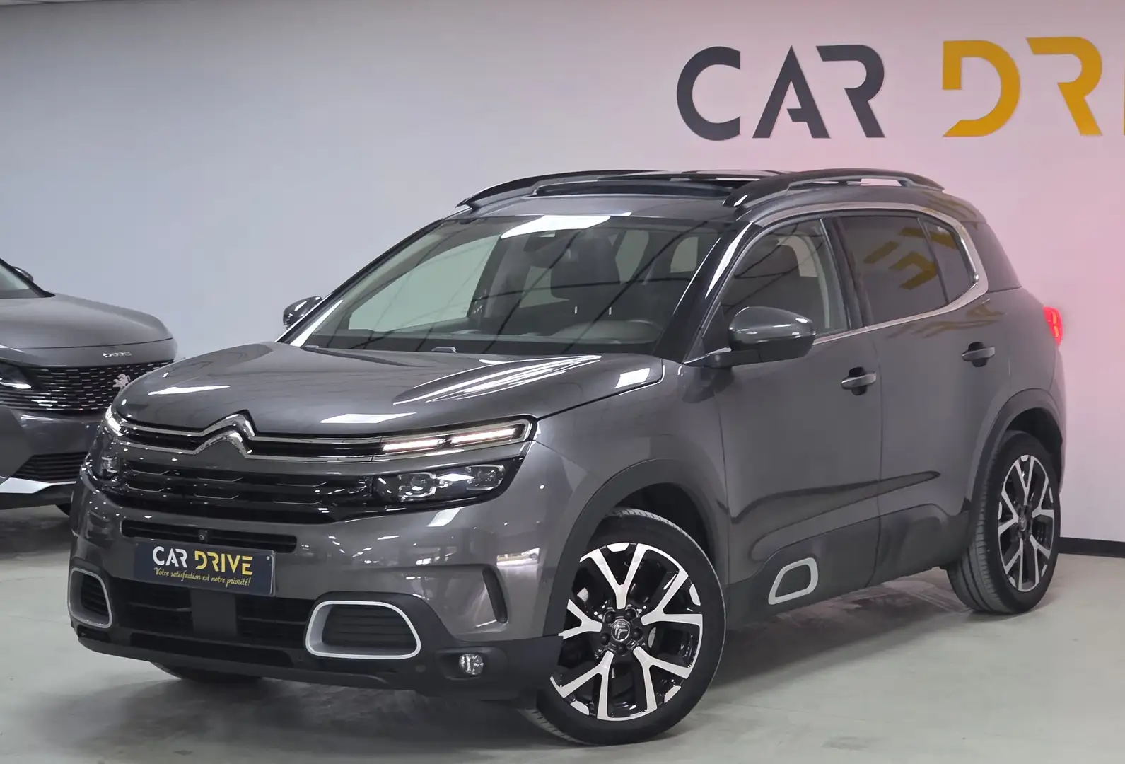 Citroen C5 Aircross 1.5 HDI PANO/CAMERA 360/FULL OPTIONS/1ER PROPRIO Gris - 1