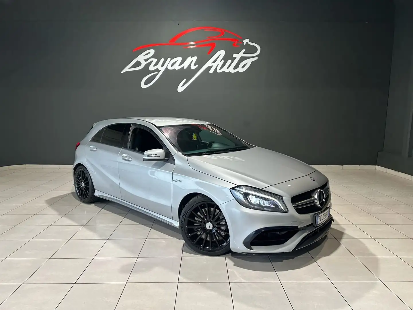 Mercedes-Benz A 45 AMG 4matic 381cv auto my16(SUPERPREZZO) Gris - 2