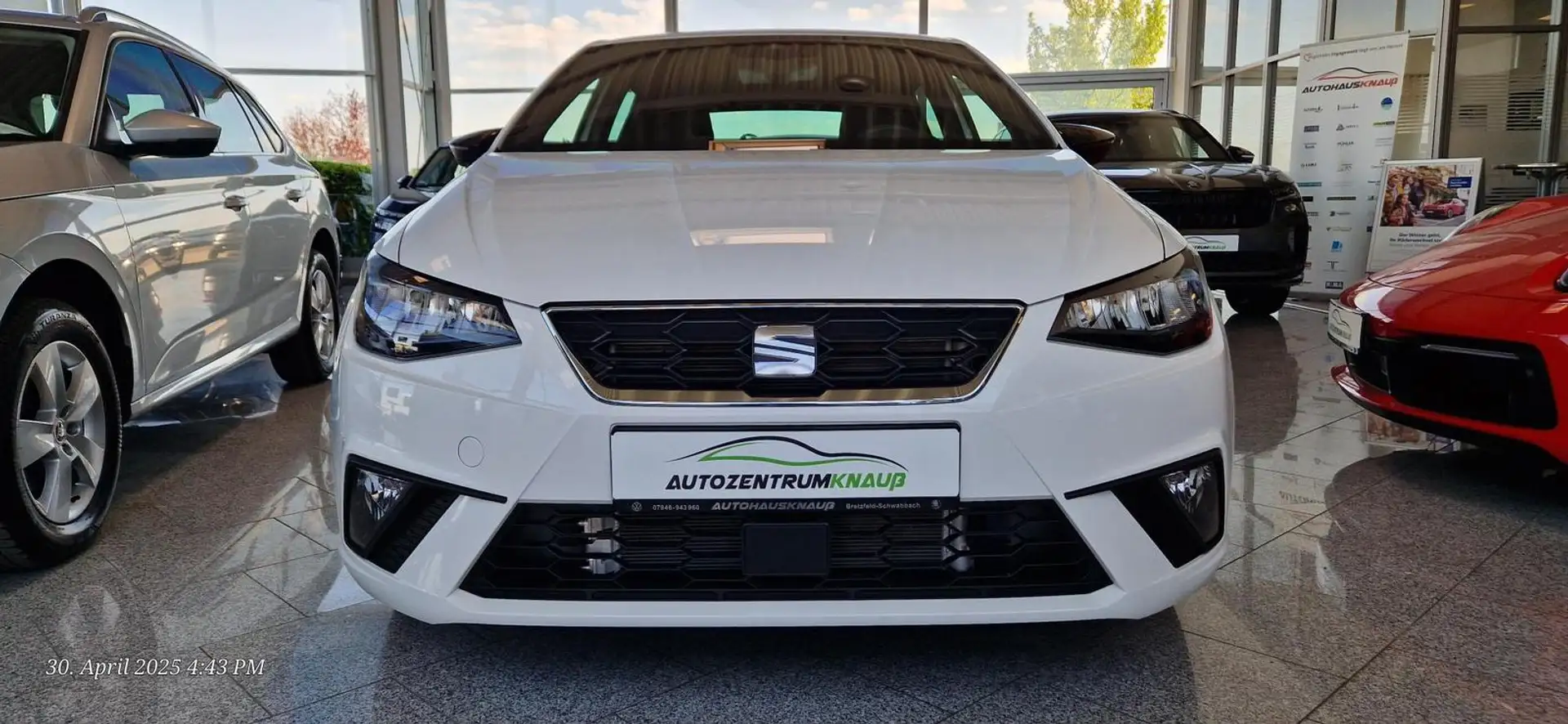 SEAT Ibiza 1.0 TSI FR Weiß - 1