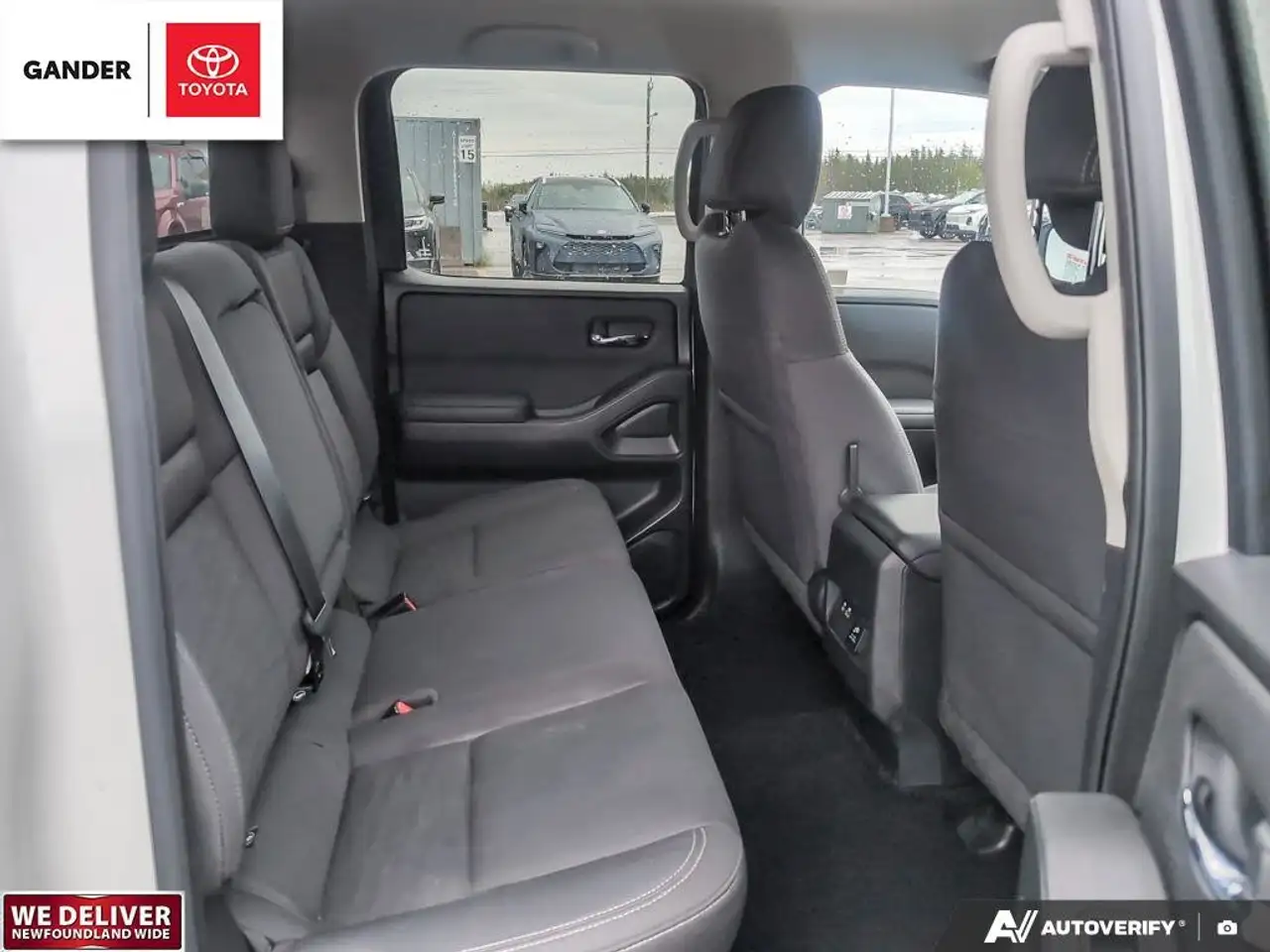 Nissan Frontier снимка Nissan Frontier