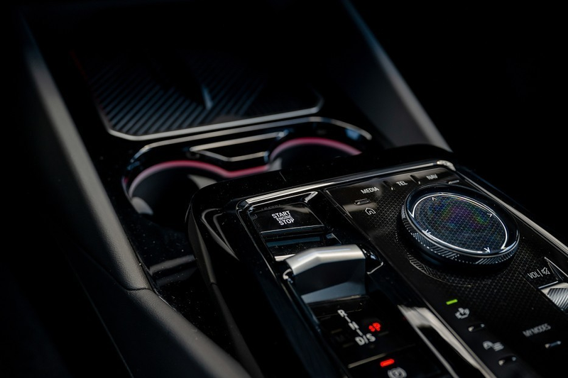 BMW 550 5-serie 550e xDrive Touring M Sport Pro | Panorama — photo 23