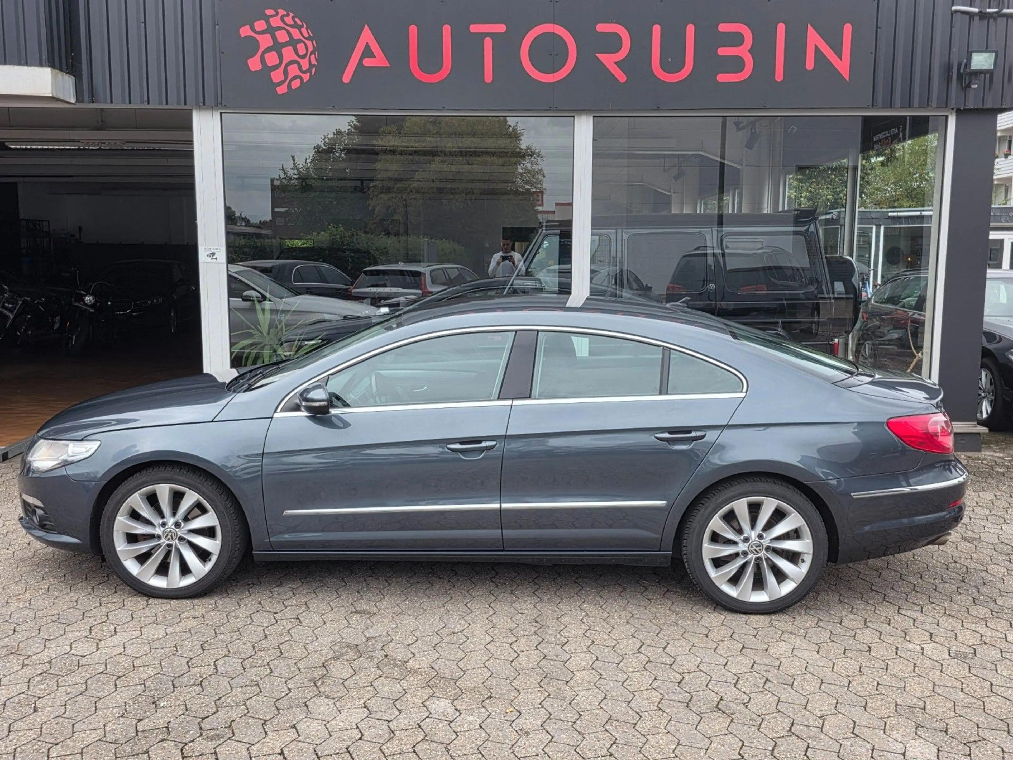Volkswagen Passat CC 2,0TDI DSG PDC/Teilleder/18 Zoll — photo 5