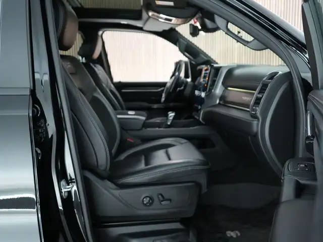 Dodge Ram view 4