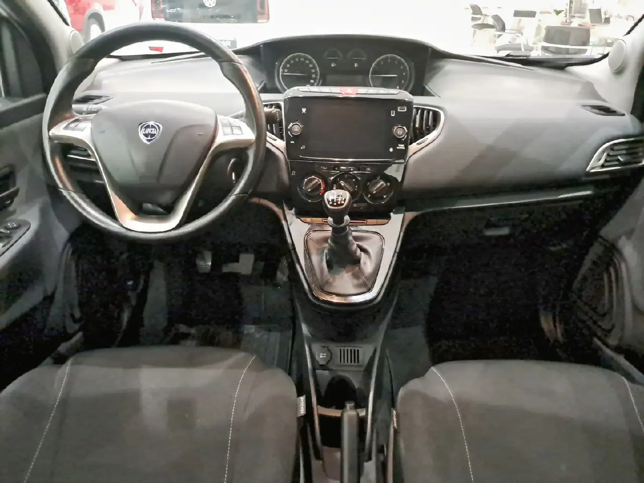 Lancia Ypsilon 1.0 FireFly 70cv S&S Hybrid GOLD 8