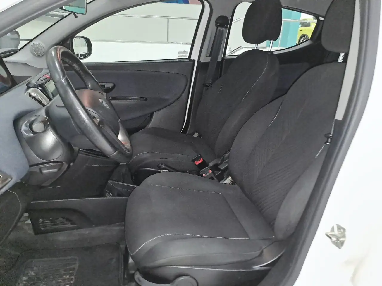 Lancia Ypsilon 1.0 FireFly 70cv S&S Hybrid GOLD 9