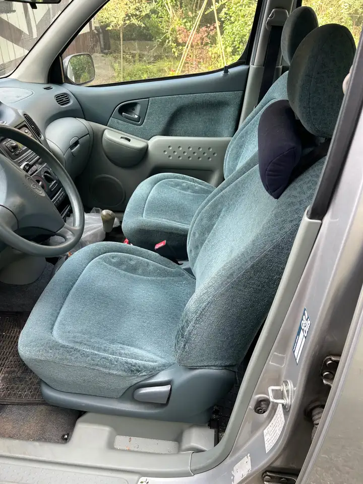 Toyota Yaris 1.3i 16v Linea Luna, foto 3