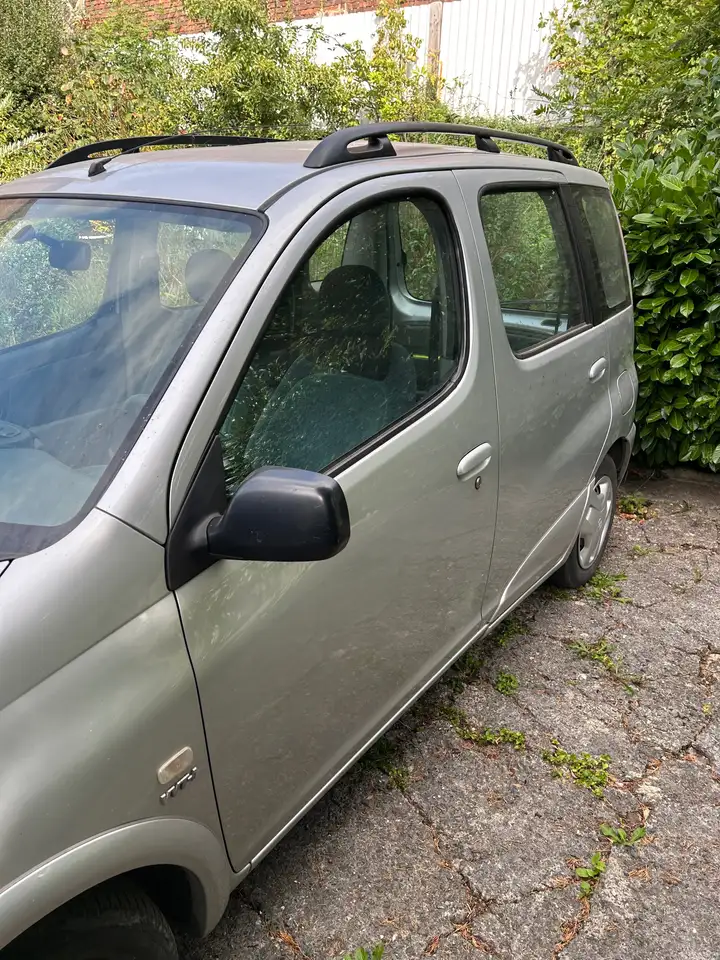 Toyota Yaris 1.3i 16v Linea Luna, foto 5