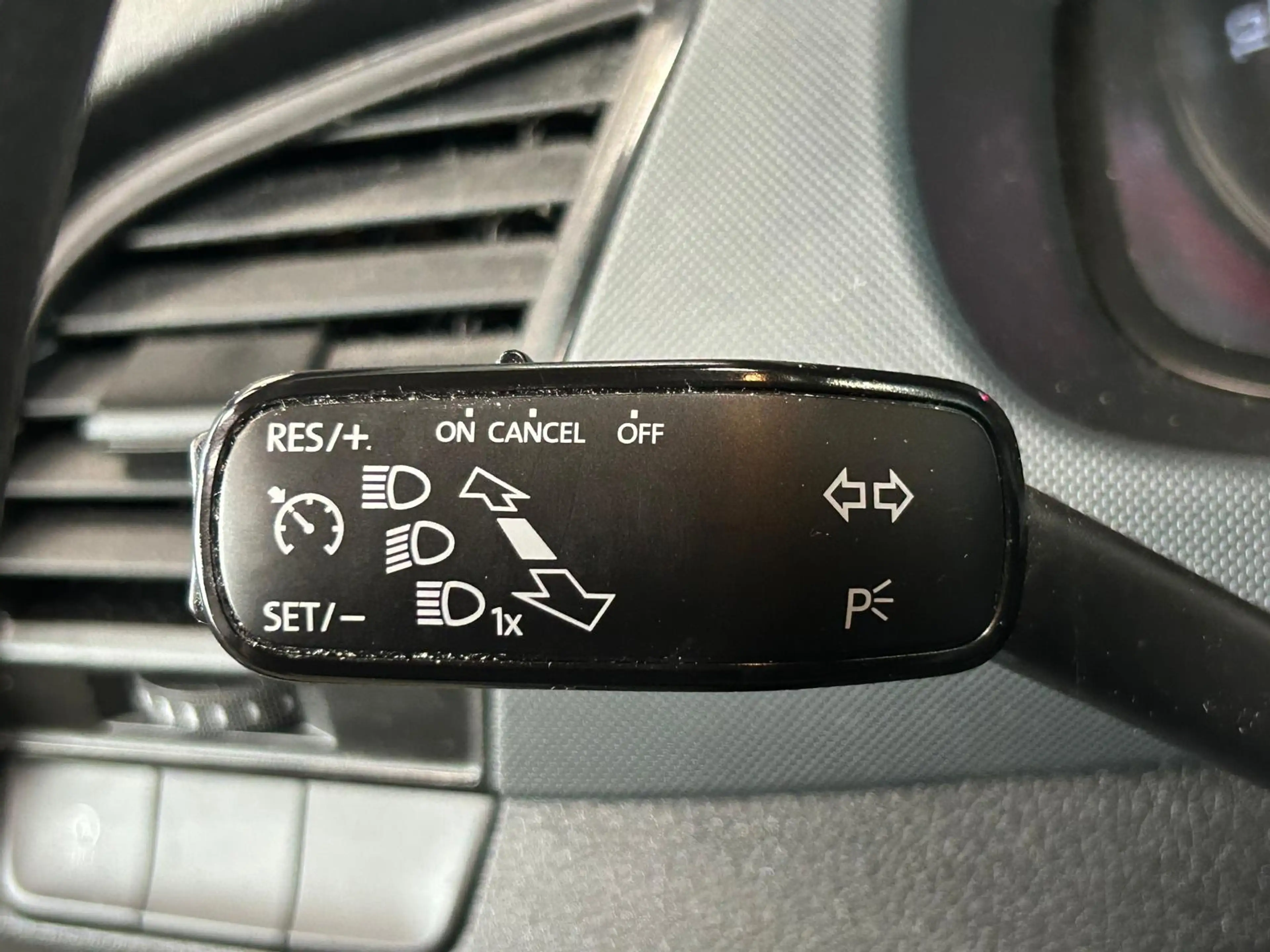 Skoda Fabia 1.0 TSI Active — photo 7