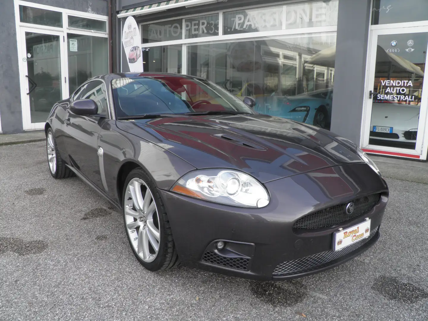 Jaguar XKR 4.2 coupè Szürke - 1