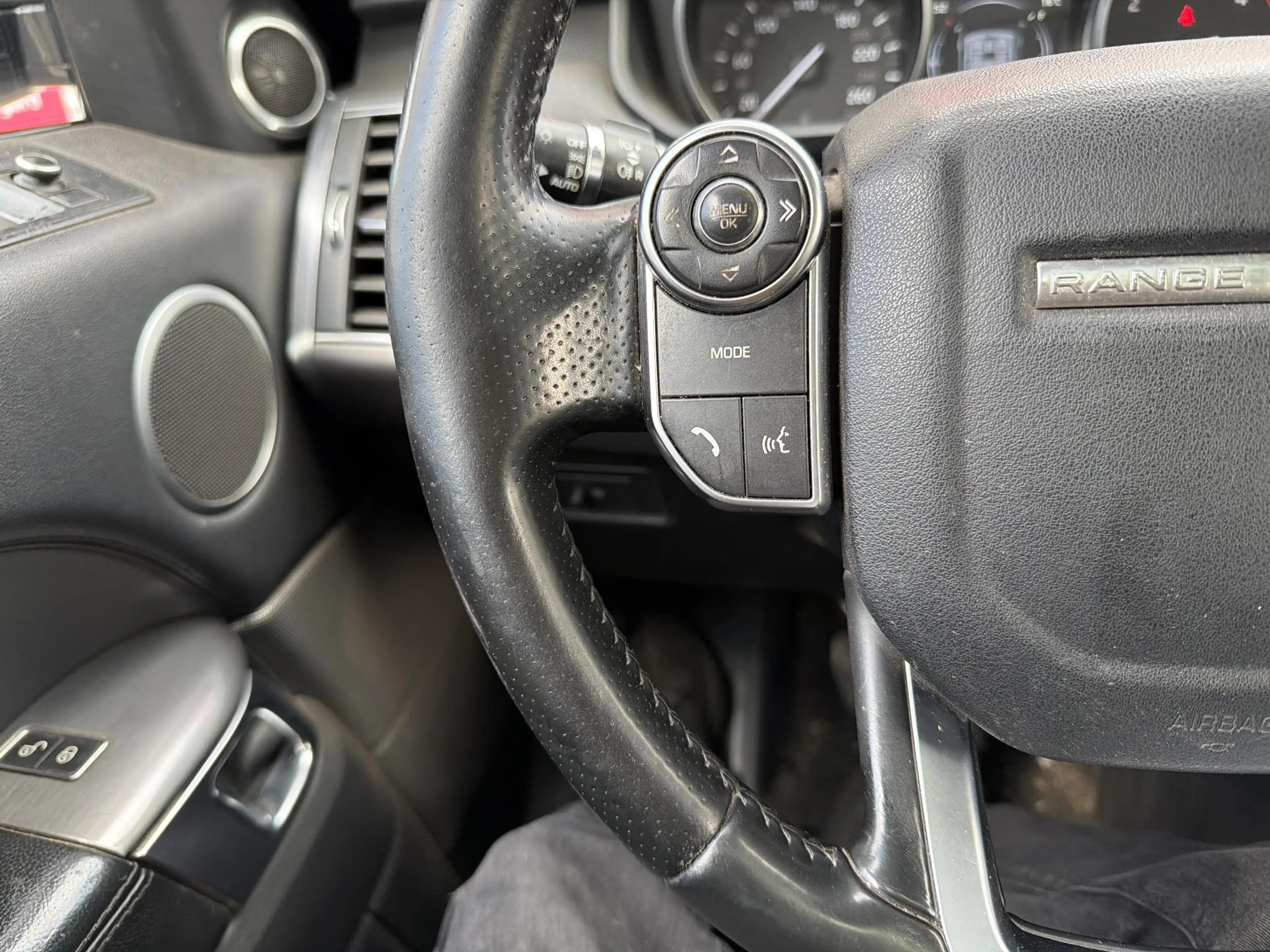 Land Rover Range Rover Sport 3.0 TDV6 HSE | € 8.950,- NETTO! | Automaat | Leder — photo 9
