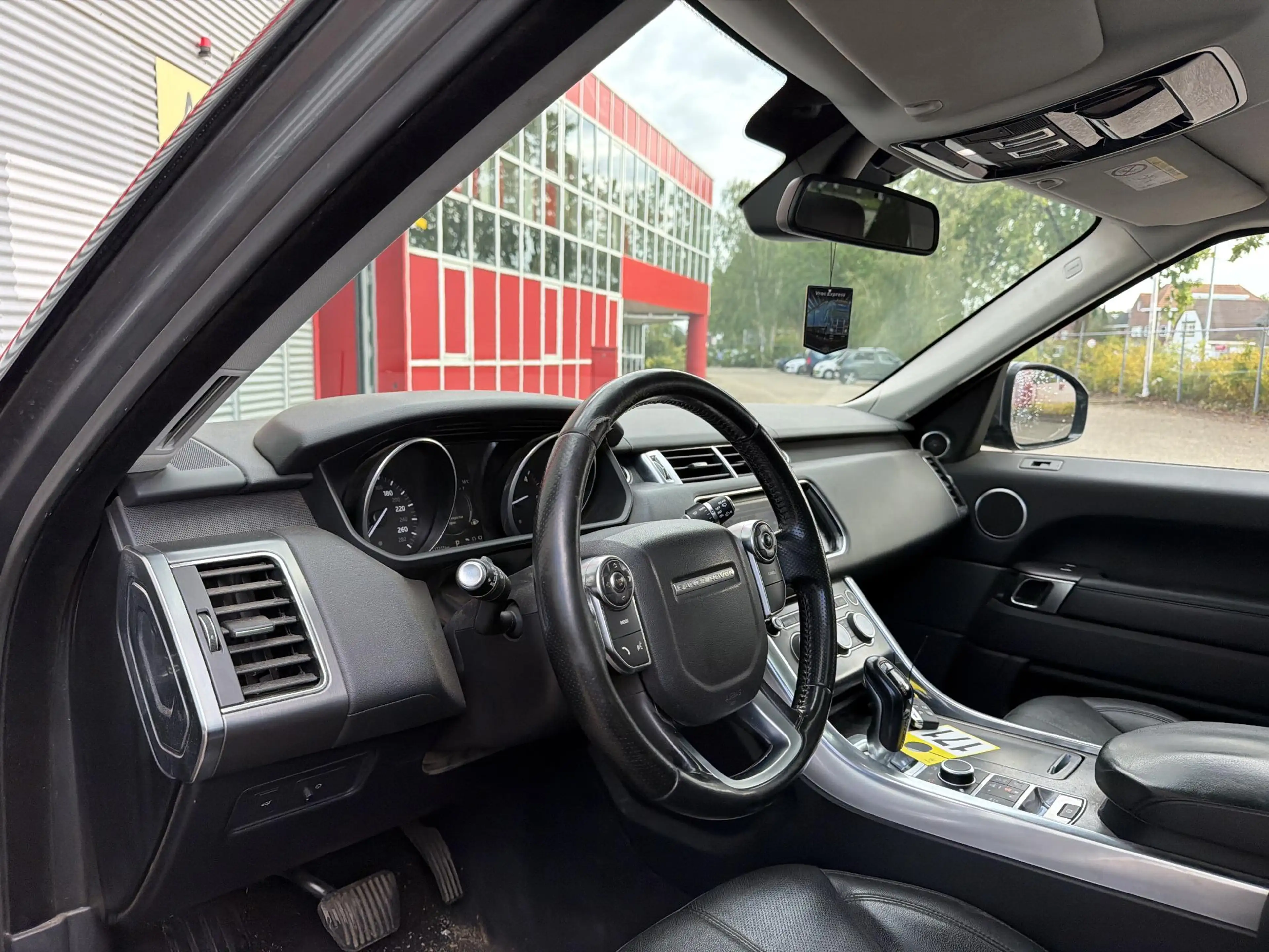 Land Rover Range Rover Sport 3.0 TDV6 HSE | € 8.950,- NETTO! | Automaat | Leder — photo 3