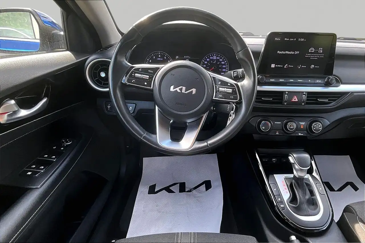 Kia Forte photo Kia Forte