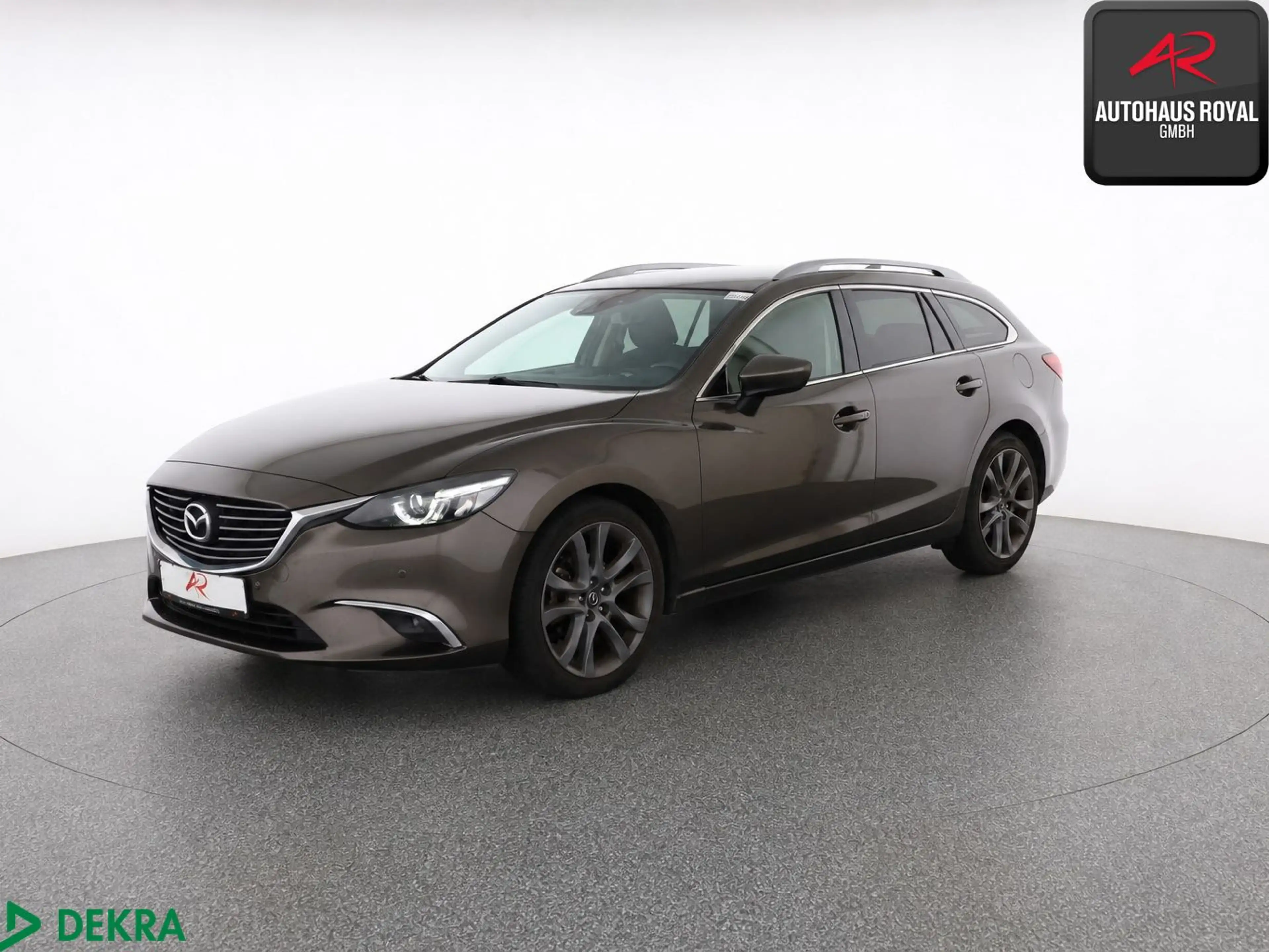 Mazda 6 Kombi 2.5 KEYLESS,KAMERA,HEADUP,NAVI,BOSE