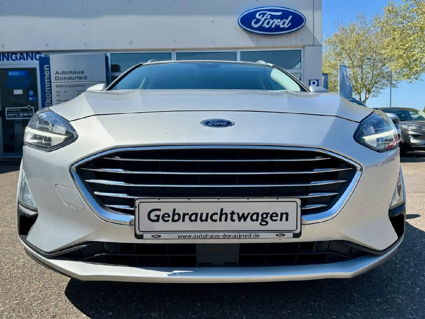 Ford Focus Turnier Titanium Silber - 2