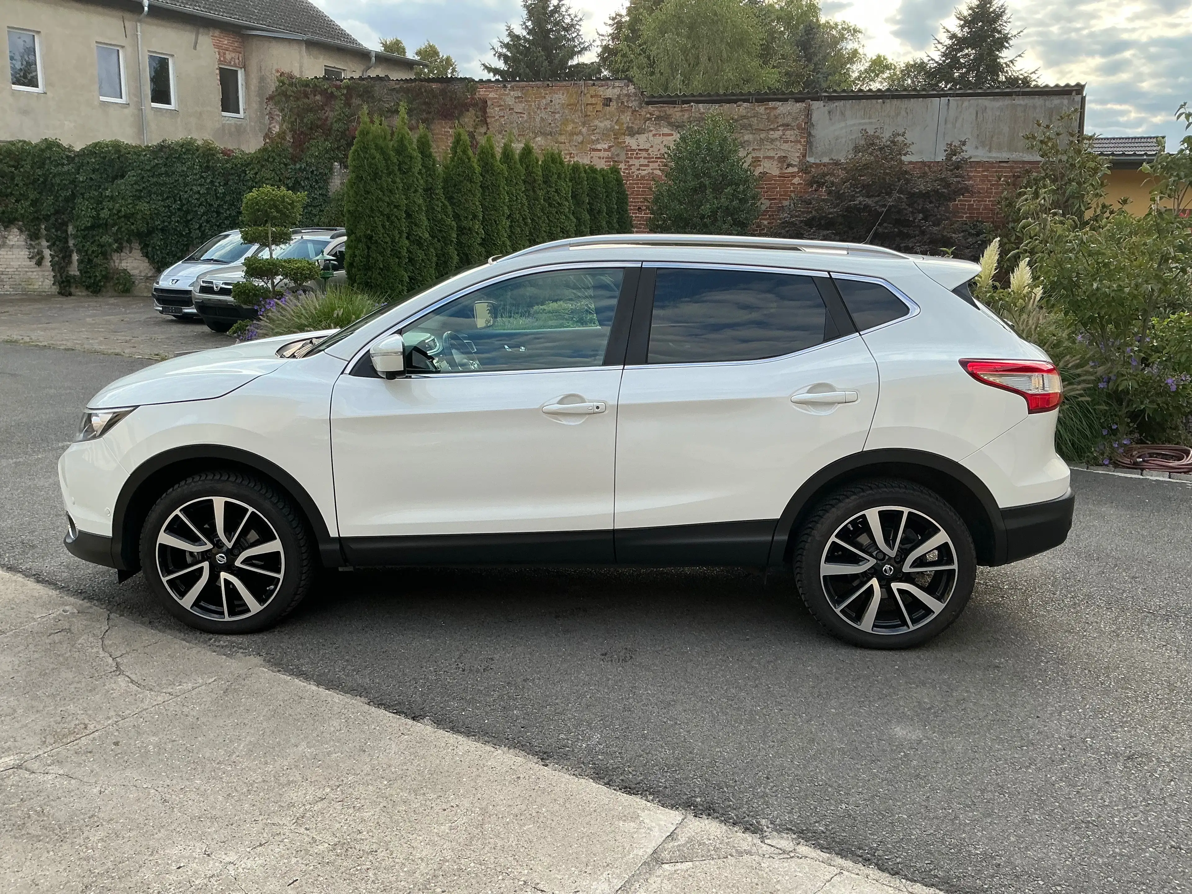 Nissan Qashqai Tekna — photo 13
