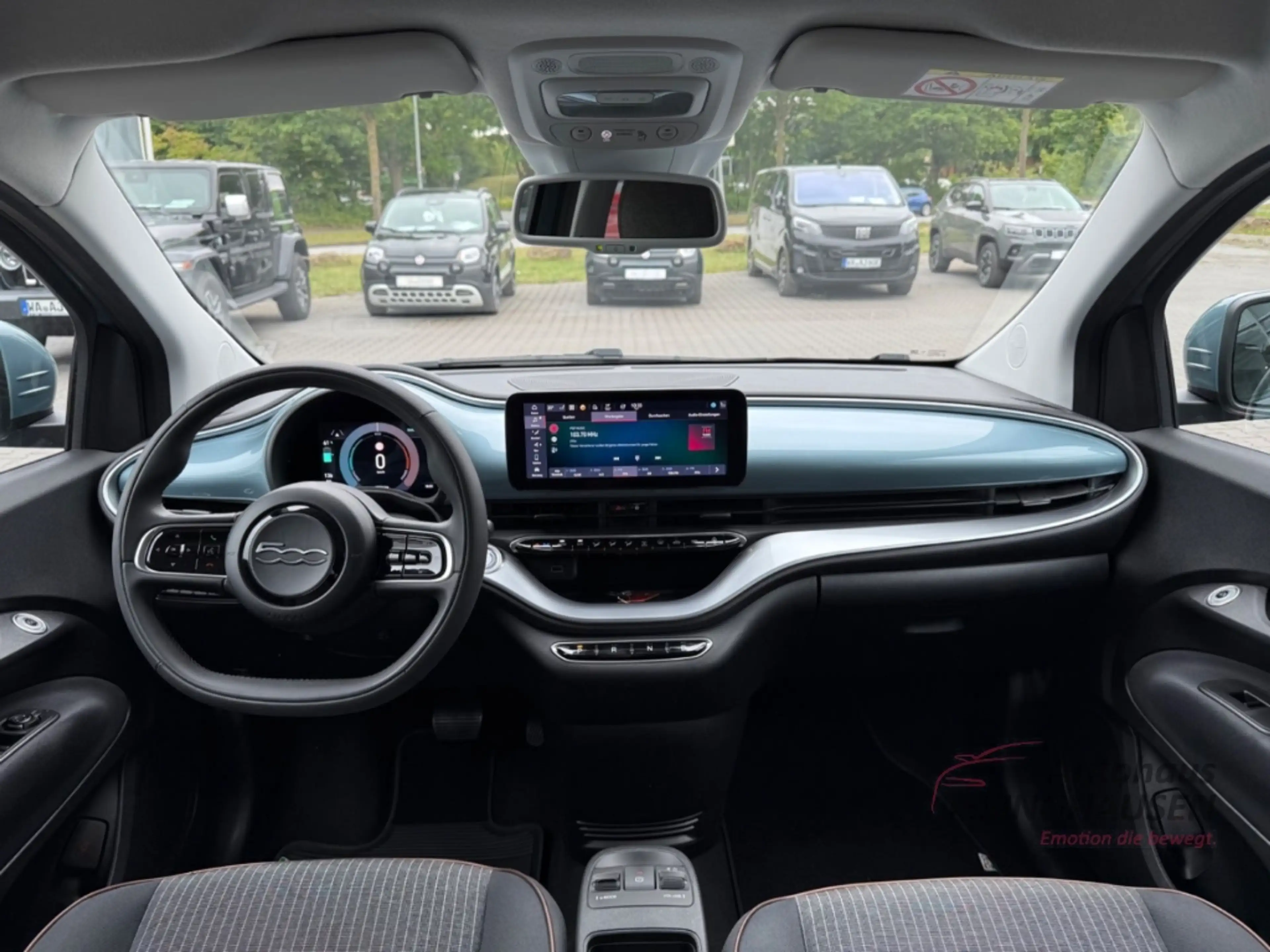 Fiat 500e ICON LED+Shz.+CarPlay+Navi Digitales Cockpit Memor — photo 11