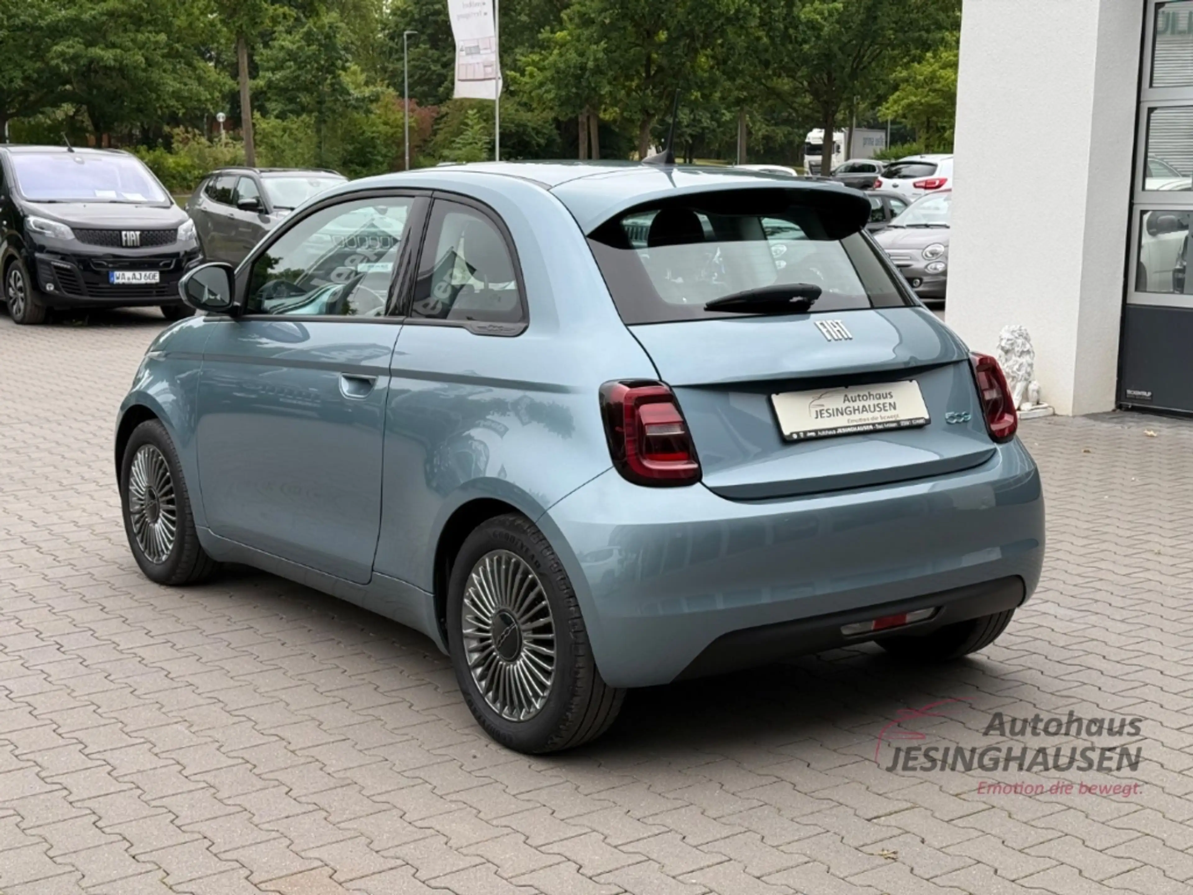 Fiat 500e ICON LED+Shz.+CarPlay+Navi Digitales Cockpit Memor — photo 7