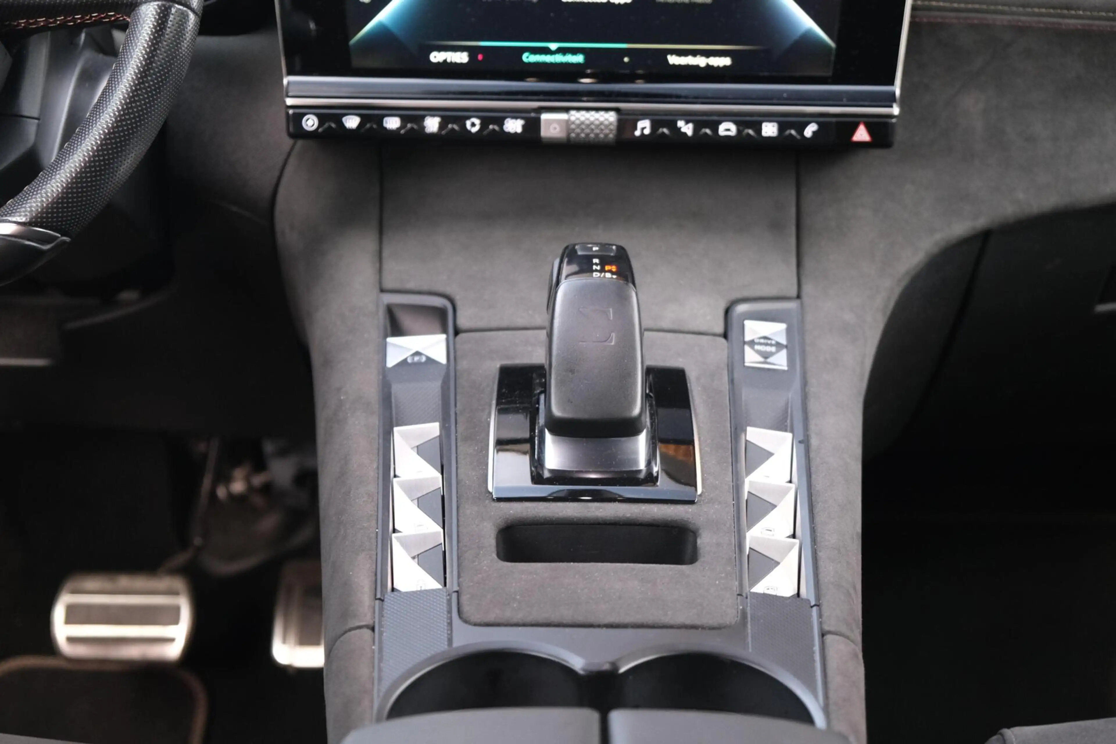 DS Automobiles DS 7 Crossback E-Tense 4x4 Performance Line|Rijklaar!|AppleCarpla — photo 21